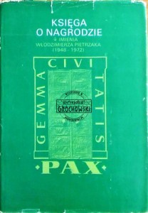 Księga o nagrodzie imienia Włodzimierza Pietrzaka (1948 - 1972)