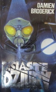 Pasiaste dziury (Seria: Science Fiction - Rebis)