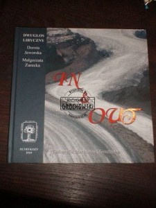 In & Out. Dwugłos liryczny Jaworska, Żurecka, Materniak
