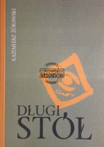 Długi stół.