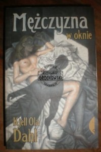 Mężczyzna w oknie