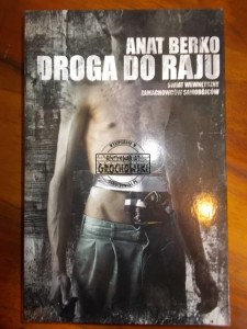 Droga do raju : świat wewnętrzny zamachowców samobójców
