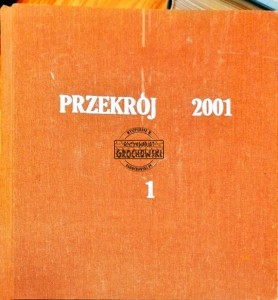 Przekrój 2001
