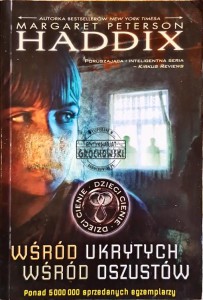 Wśród ukrytych, wśród oszustów 