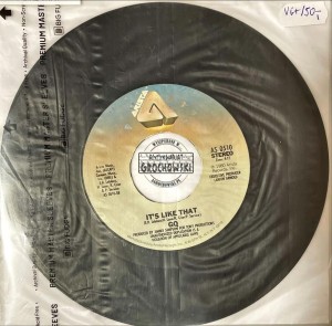 GQ – Sitting In The Park / It's Like That 7"