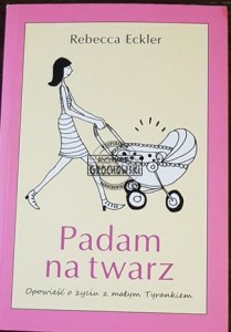 Padam na twarz