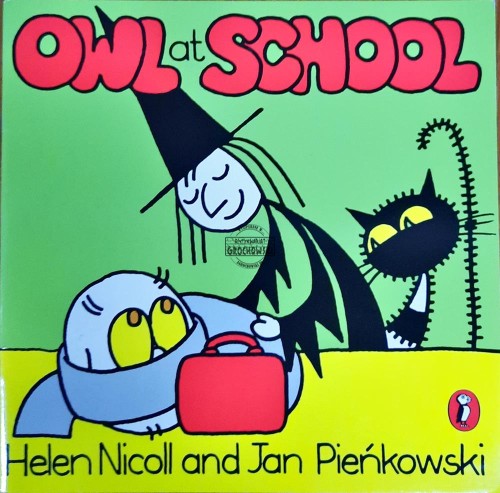 636577 Owl at School