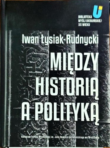 645183 Między historią a polityką