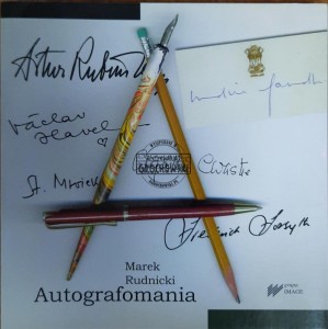 Autografomania
