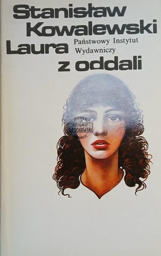 657406 Laura z oddali