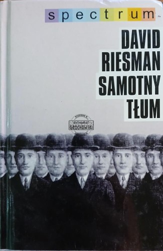 657688 Samotny tłum