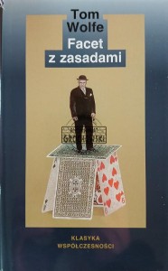 Facet z zasadami