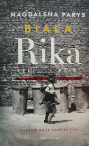 Biała Rika. Żeliwne ptaki