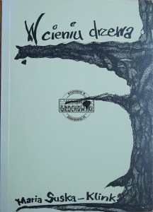 W cieniu drzewa