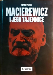 Macierewicz i jego tajemnice