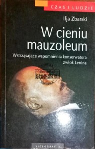W cieniu mauzolemu