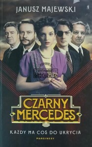 Czarny mercedes