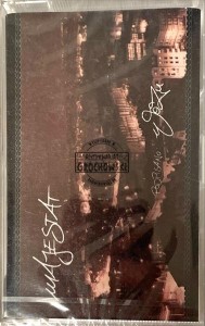 Majestat – Podpisano: Wozu Kaseta