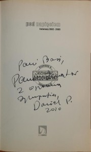 Pod napięciem (autograf)