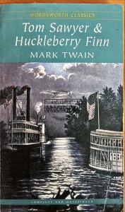 Tom Sawyer & Hucklberr Finn