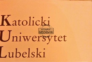 Wybrane zagadnienia z dziejów uczelni