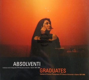 Absolventi / Graduates