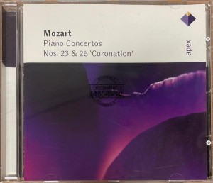 Mozart – Piano Concertos Nos. 23 & 26 'Coronation' CD