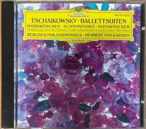Tschaikowsky - Berliner Philharmoniker • Herbert von Karajan – Ballettsuiten (Dornröschen • Schwanensee • Nussknacker) CD