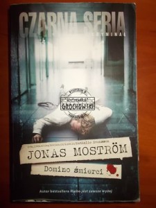 Domino śmierci. (Seria: Czarna Seria)