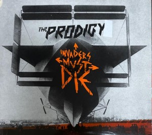 The Prodigy – Invaders Must Die CD/DVD