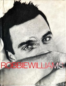 RobbieWilliams