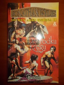 Pośrodku Kręgu. Słudzy Arki Księga II. (Seria: Fantasy)